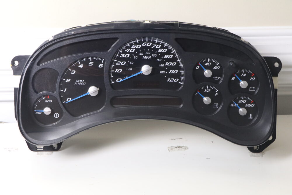 2003-2004 Chevy Silverado, Tahoe, GMC Sierra, Yukon Instrument Cluster