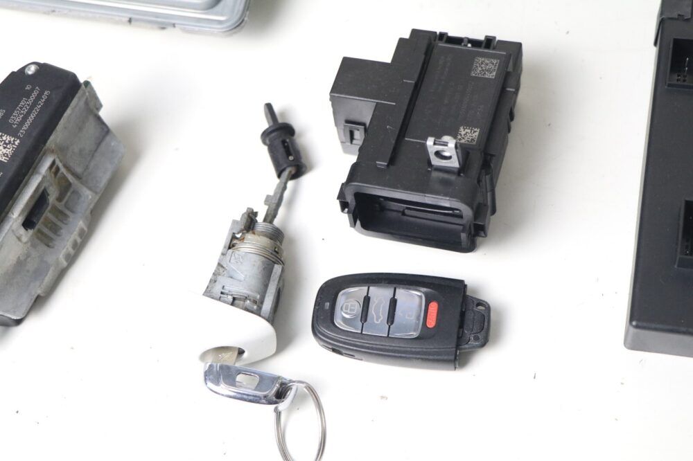OEM Audi S4 B8 2011 Engine Computer ECU Cluster Remote Key Lock Cylinder Set
