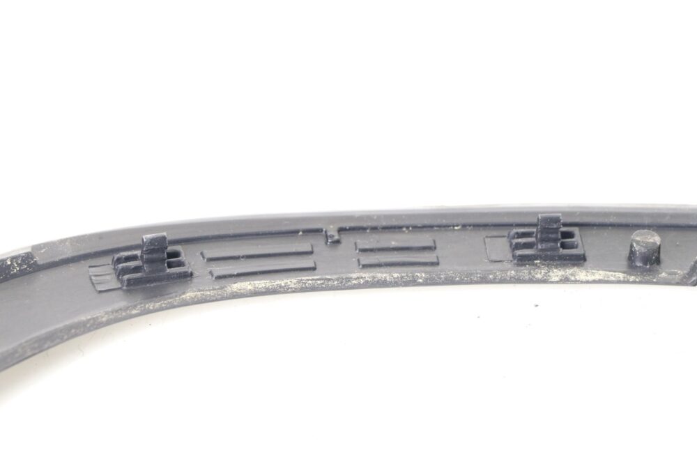20-25 Hyundai Palisade Rear Left Quarter Window C-pillar Garnish Molding Trim