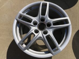 11-18 Porsche Cayenne Turbo Wheel 19â Factory Original Rim 95836213800 TPMS OEM