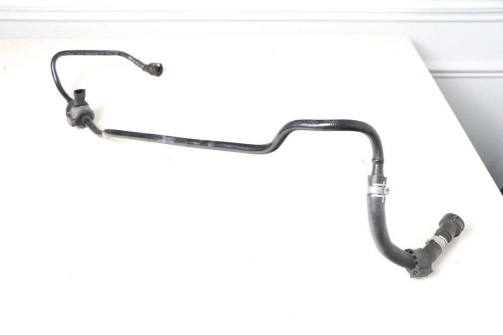 2011-2018 Porsche Cayenne 4.8l - Fuel Tank Breather Hose / Line 94811002012