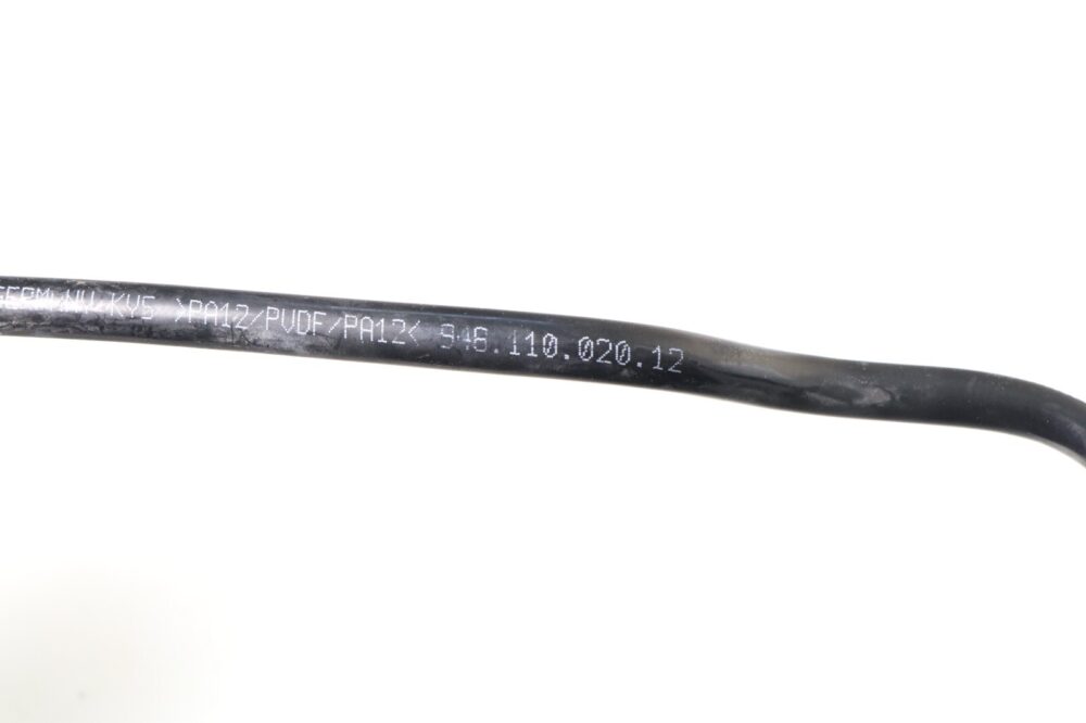 2011-2018 Porsche Cayenne 4.8l - Fuel Tank Breather Hose / Line 94811002012