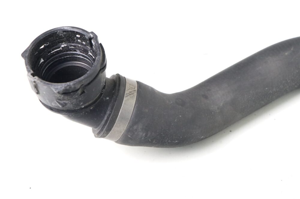 2011-2018 Porsche Cayenne 4.8l - Radiator Coolant Hose / Line (supply) OEM