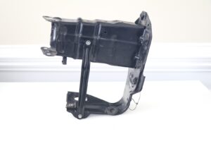 Â 03-09 Mercedes W209 Clk350 Front Left Side Bumper Reinforcement Bracket OEM