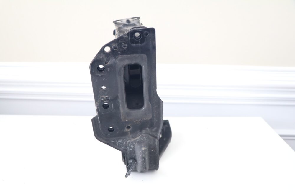 Â 03-09 Mercedes W209 Clk350 Front Left Side Bumper Reinforcement Bracket OEM
