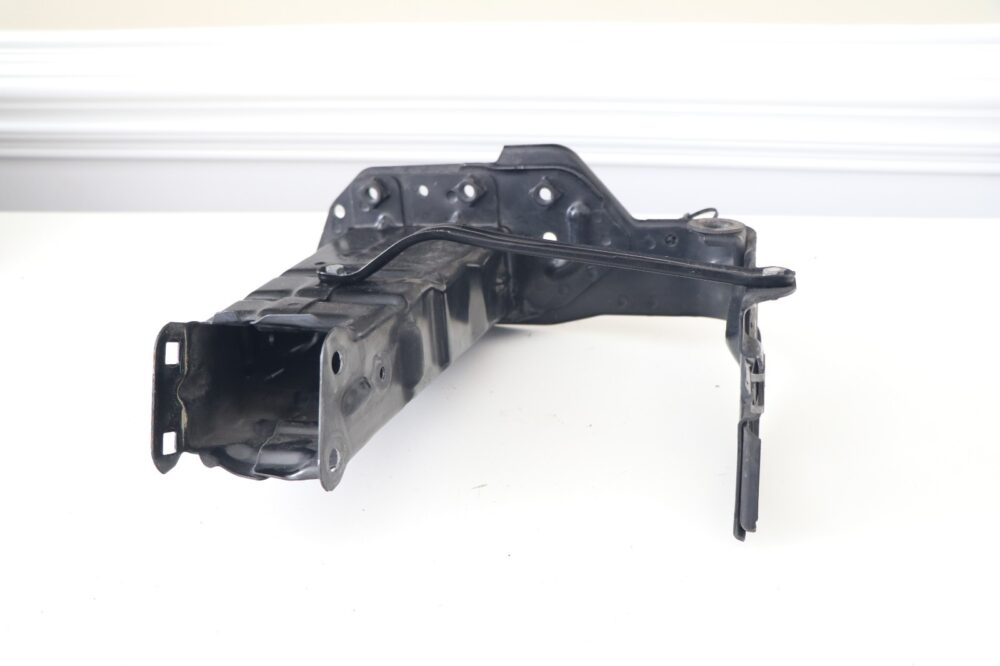 Â 03-09 Mercedes W209 Clk350 Front Left Side Bumper Reinforcement Bracket OEM