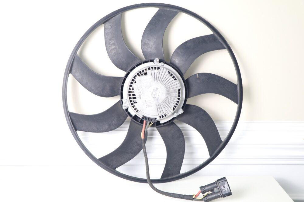 57-1609.jpg 11-18 Porsche Cayenne Base S Gts Turbo - Electric Cooling Fan OEM