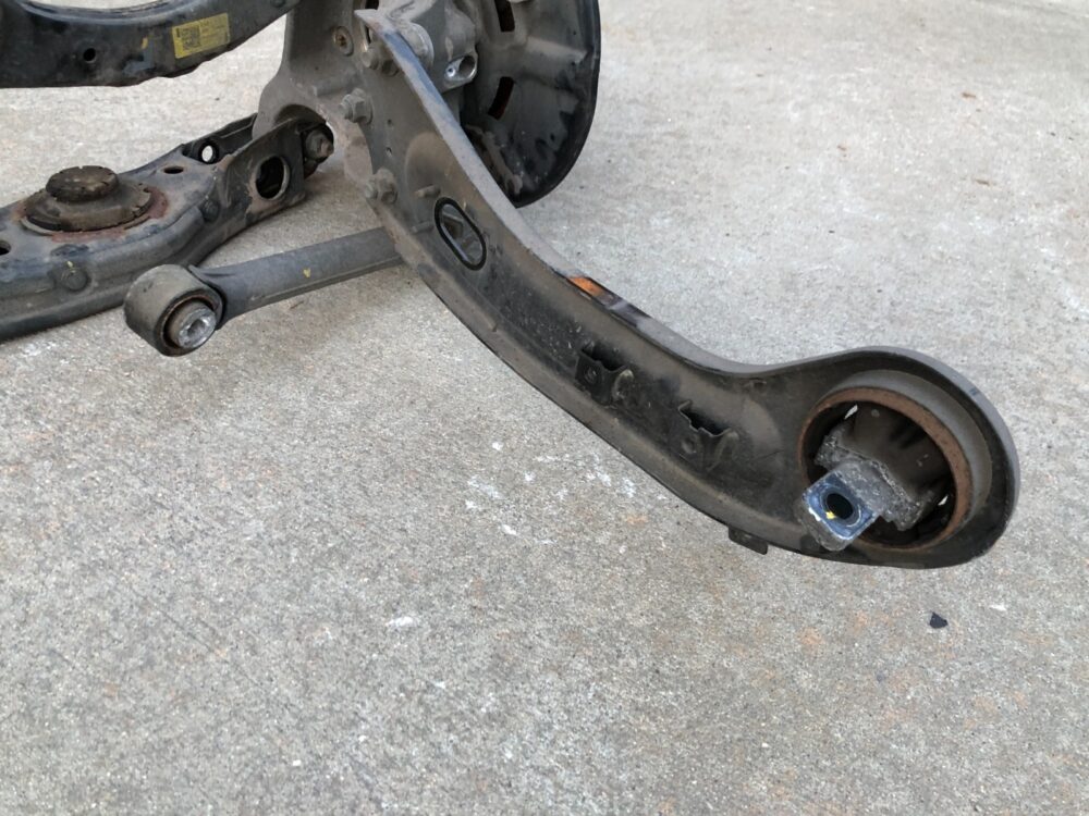 20-22 Palisade Awd Rear Driver Side Left Lh Spindle Knuckle Strut Control Arm OE