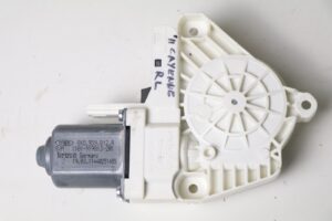 11-18 Porsche Cayenne 958 Rear Left Door Window Regulator Motor 8k0959812a OEM