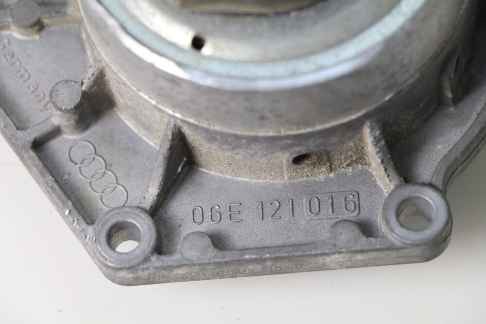 2013-2016 Audi S4 B8.5 3.0l - Coolant / Water Pump OEM