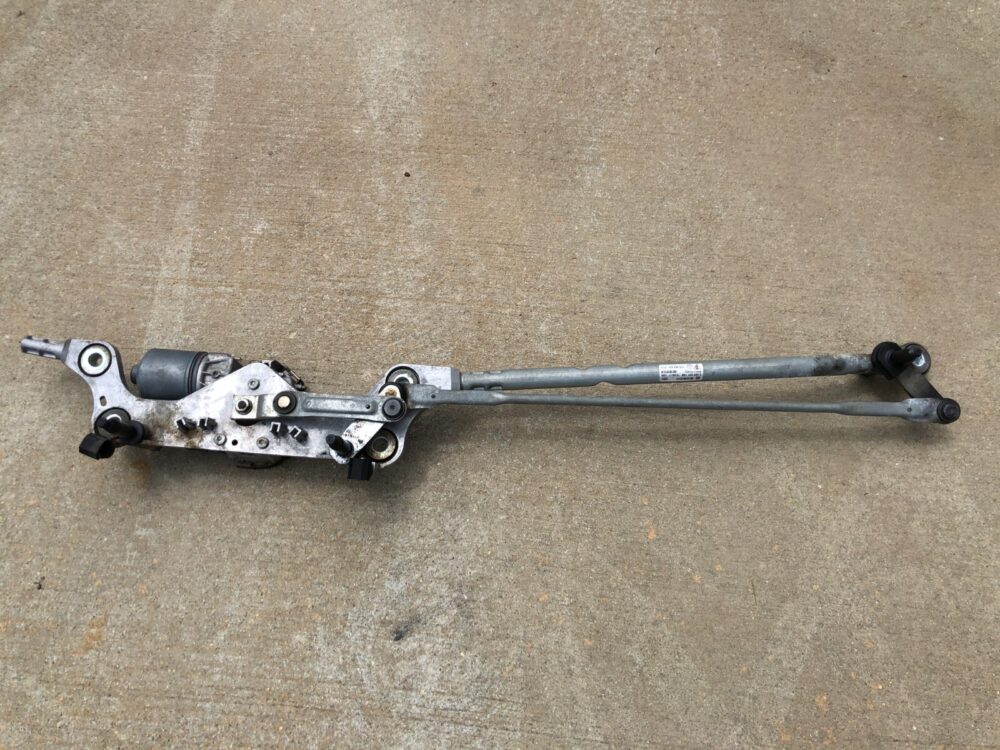 2011-2018 OEM Porsche Cayenne S 958 Front Windshield Wiper Linkage Motor Bosch