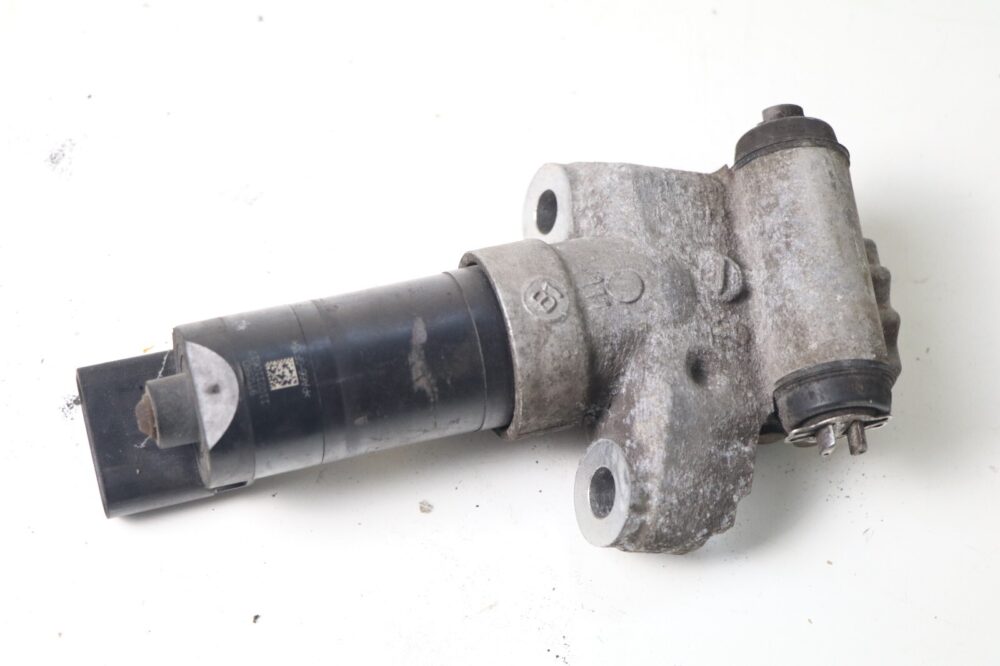 2011-2018 Porsche Cayenne - Rear Left Parking Brake Motor / Actuator