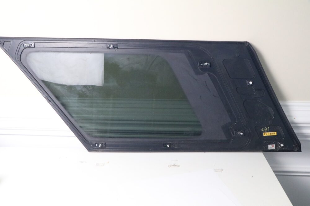 Â­2020-2025 Hyundai Palisade Rear Right Passenger Quarter Window Glass OEM