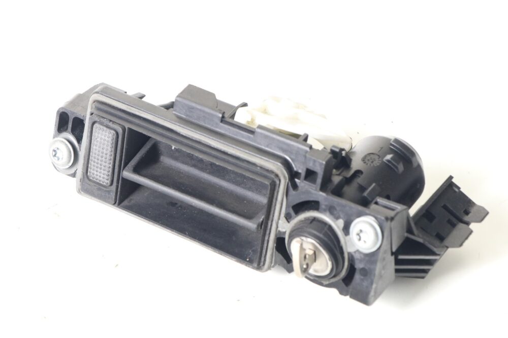 03-09 Mercedes W209 Clk350 W203 C300 Trunk Lid Lock Latch Handle Keyless-go