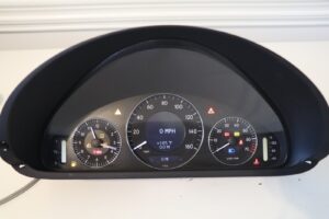 08 Mercedes W209 Clk350 Clk550 Instrument Cluster Speedometer OEM 0-miles