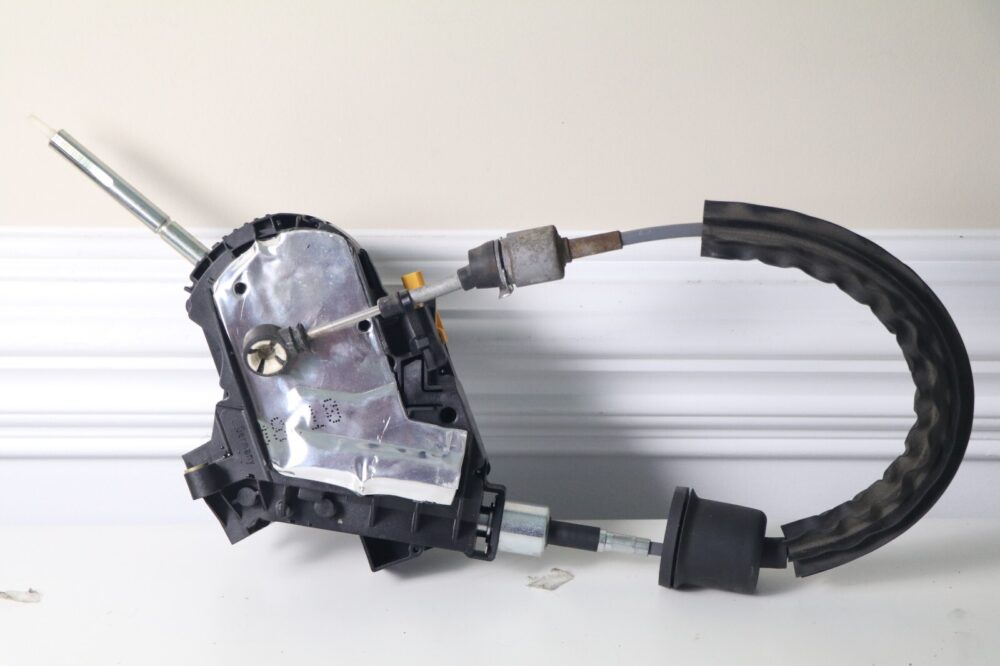 2011-2018 Porsche Cayenne - Automatic Shifter Assembly W/ Linkage 95842609310 #2