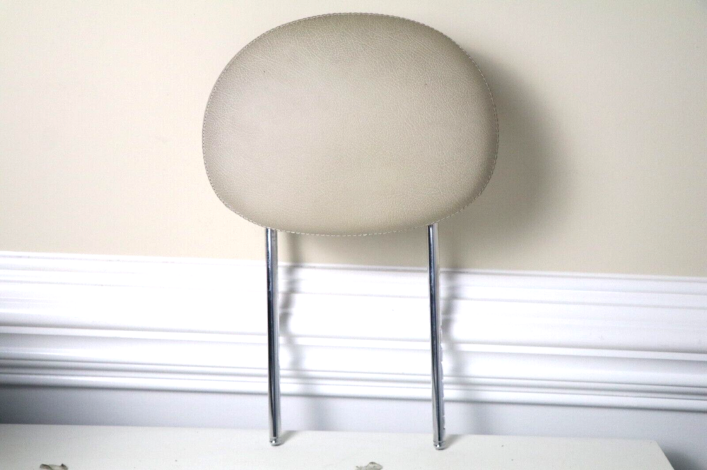 57-23.png 03-05 Mercedes W209 Clk320 Clk500 Passive Front Seat Headrest Head Rest Beige