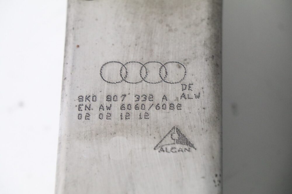 57-2338.jpg Genuine Audi A4 S4 2011 Right And Left Side Rear Energy Absorber OEM