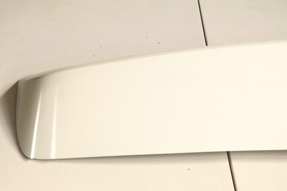 03-06 Porsche Cayenne 955 Rear Hatch Trunk Spoiler White W/o Third Brake Light