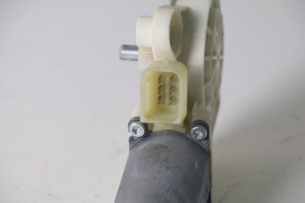 03-09 Mercedes-benz Clk350 W209 Front Right Door Window Regulator Motor Rh
