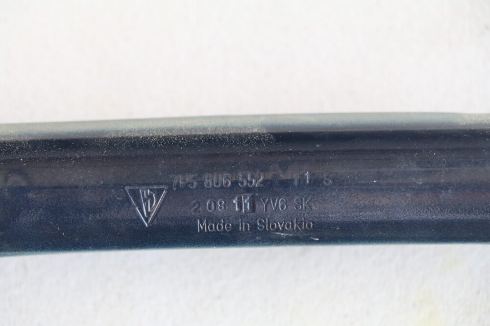 11-14 Porsche Cayenne Front Right Fender Reinforcement Bracket Plate