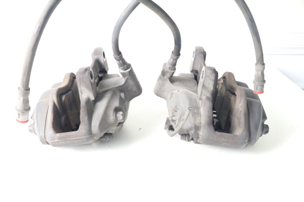 03-09 Mercedes W209 C209 Clk350 Class V6 Front Left & Right Brake Caliper Set