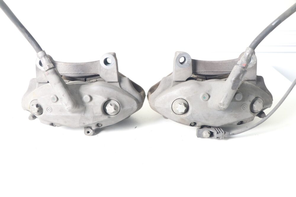 03-09 Mercedes W209 C209 Clk350 Class V6 Front Left & Right Brake Caliper Set