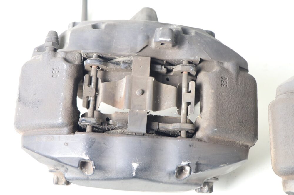 03-09 Mercedes W209 C209 Clk350 Class V6 Front Left & Right Brake Caliper Set