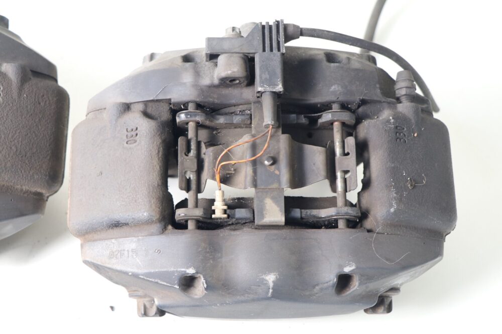 03-09 Mercedes W209 C209 Clk350 Class V6 Front Left & Right Brake Caliper Set