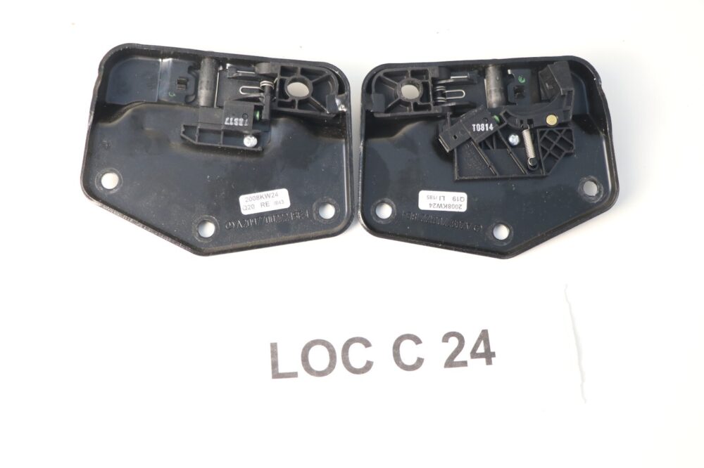 03-09 Mercedes W209 Clk500 Clk350 Front Top Roof Lock Latch Cover Set Of 2 OEM