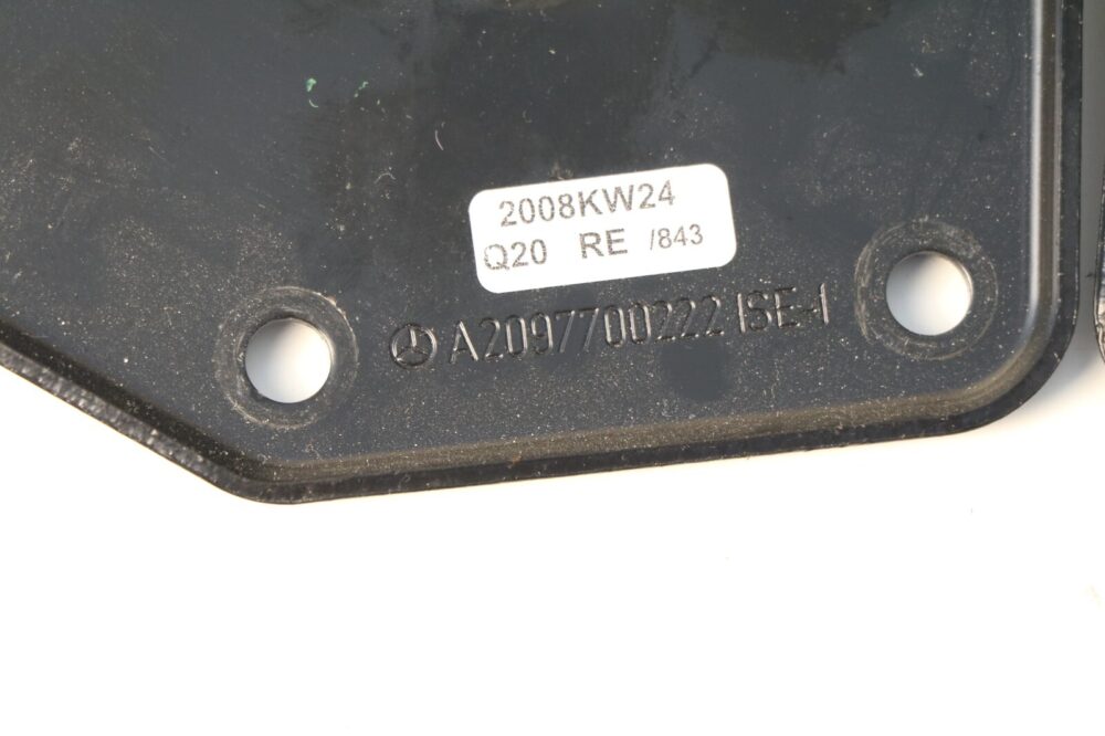 03-09 Mercedes W209 Clk500 Clk350 Front Top Roof Lock Latch Cover Set Of 2 OEM