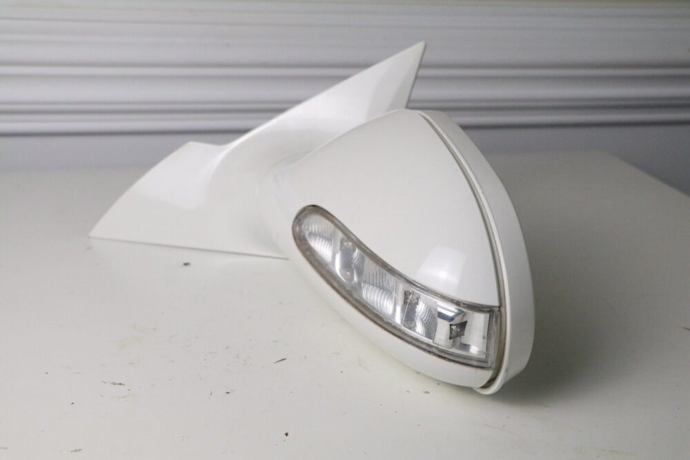 57-2974.jpg 04-09 Mercedes W209 Driver Left Side View Door Power Mirror Housing White C960