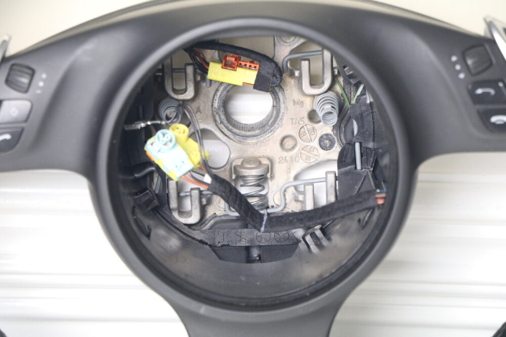 2010-2016 Porsche Panamera Cayenne Steering Wheel W/ Control Switches Black OEM