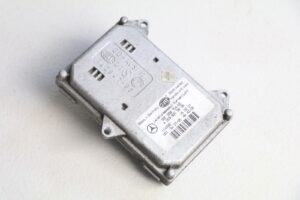 Mercedes-benz Xenon Headlight Control Unit OEM A0038205826 5df00870402