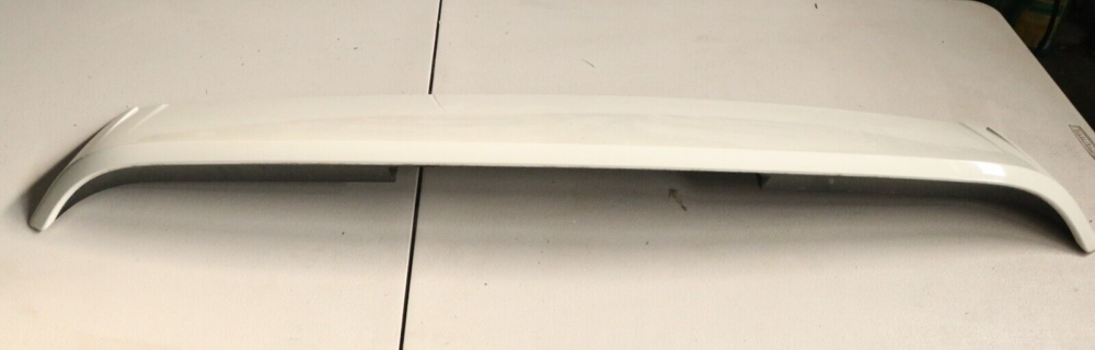 03-06 Porsche Cayenne 955 Rear Hatch Trunk Spoiler White W/o Third Brake Light