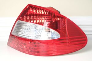 06-09 Mercedes W209 Clk350 Right Passenger Side Tail Light Brake Lamp Rh