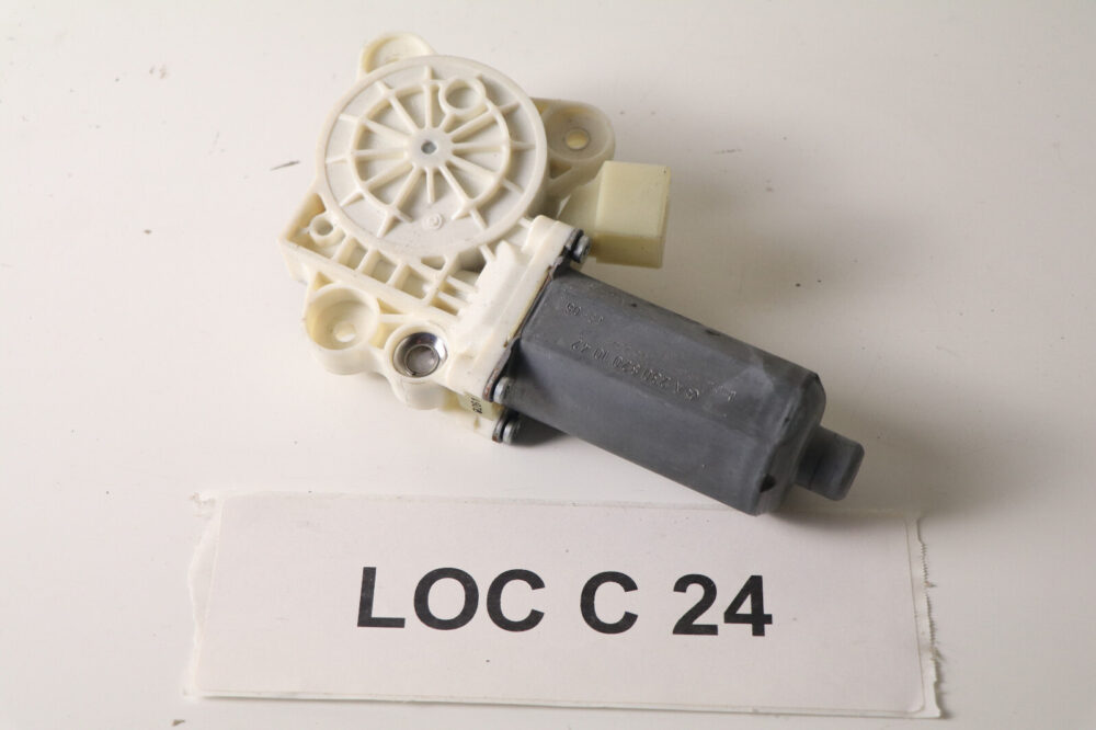 00-09 Mercedes W209 W215 Cl500 Clk500 Sl600 Front Right Window Regulator Motor