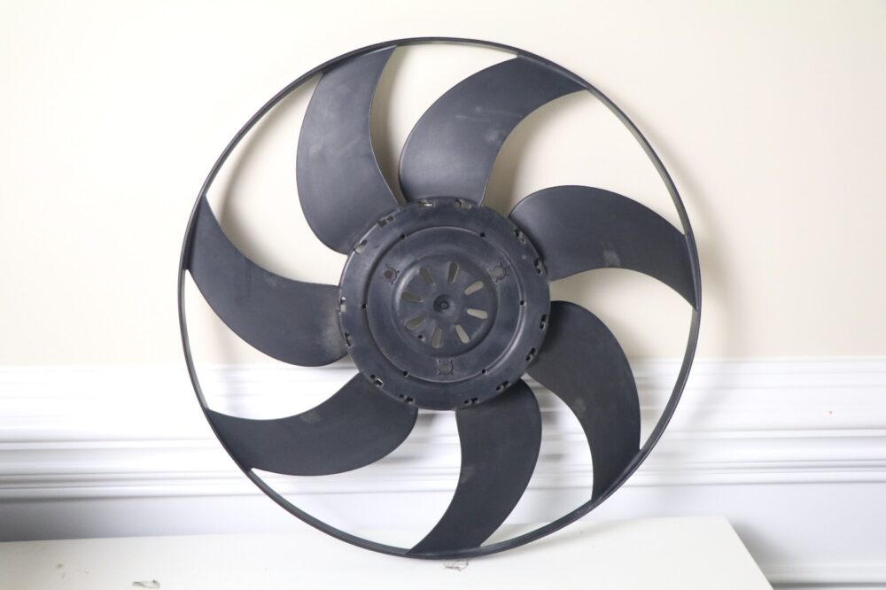 05-09 Mercedes W203 C230 Clk350 C350 Engine Radiator Cooling Fan Blade Blades