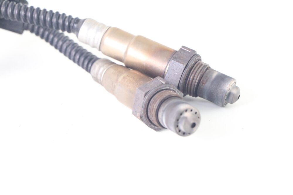 2003-2006 Porsche Cayenne S 955 4.5l - O2 / Oxygen Sensor (downstream) Pair