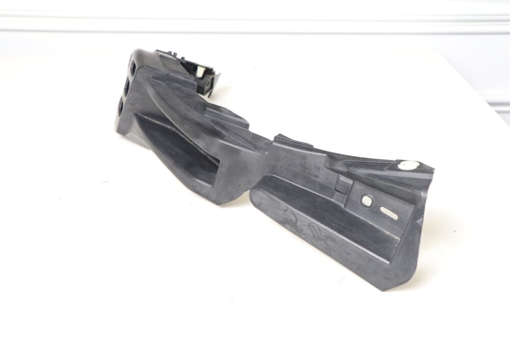 2011-2014 Porsche Cayenne - Rear Right Bumper Mount Bracket / Guide 7p5807394a