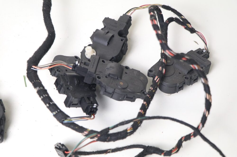 11-18 Porsche Cayenne S OEM HVAC Air Vent Flap Actuator Motors W/harness OEM