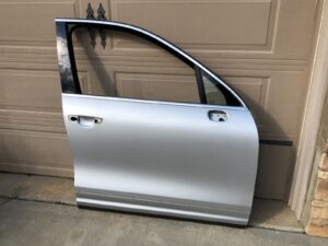 11-18 Porsche Cayenne Right Front Passenger Door OEM Silver Metallic