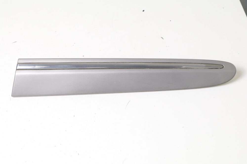 03-09 Mercedes W209 Clk-class Rear Left Quarter Exterior Trim Molding Silver