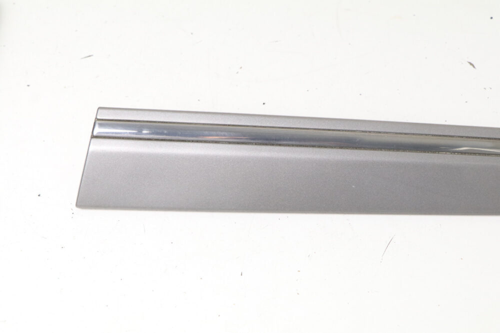 03-09 Mercedes W209 Clk-class Rear Left Quarter Exterior Trim Molding Silver