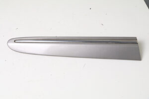 03-09 Mercedes W209 Clk-class Rear Right Quarter Exterior Trim Molding Silver