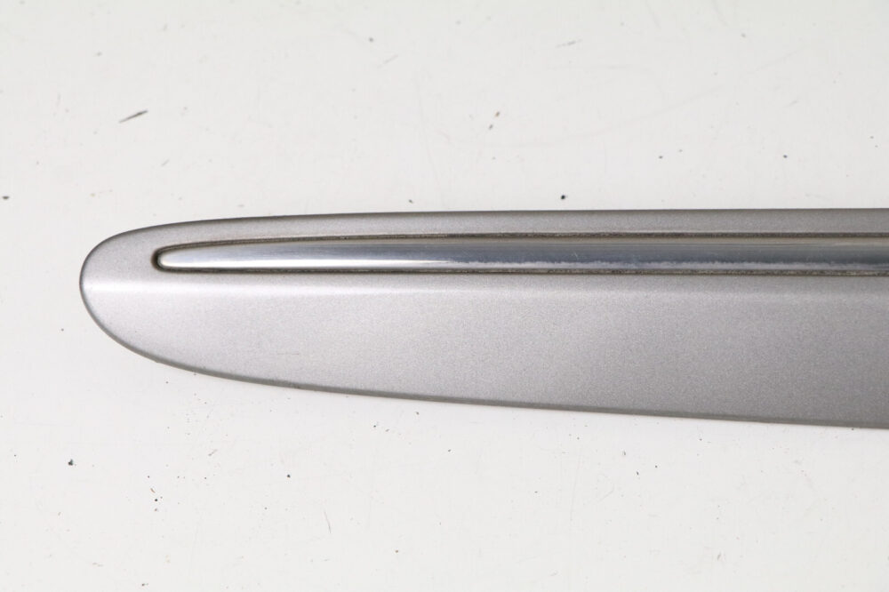 03-09 Mercedes W209 Clk-class Rear Right Quarter Exterior Trim Molding Silver