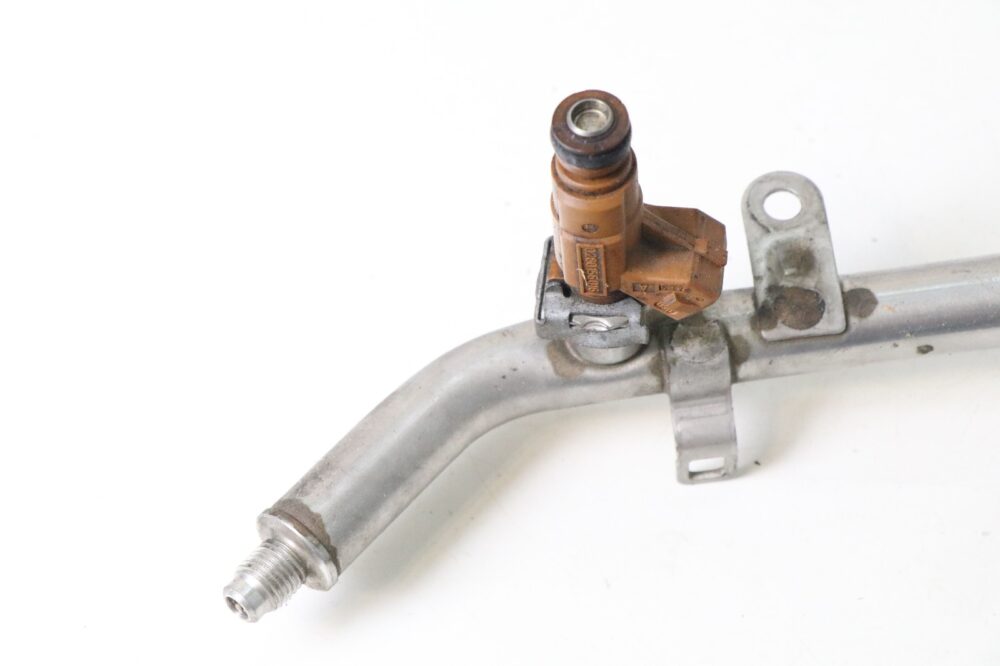 01-06 Mercedes Clk500 Sl500 S500 E500 Fuel Injection Rail Line W/ Injectors OEM