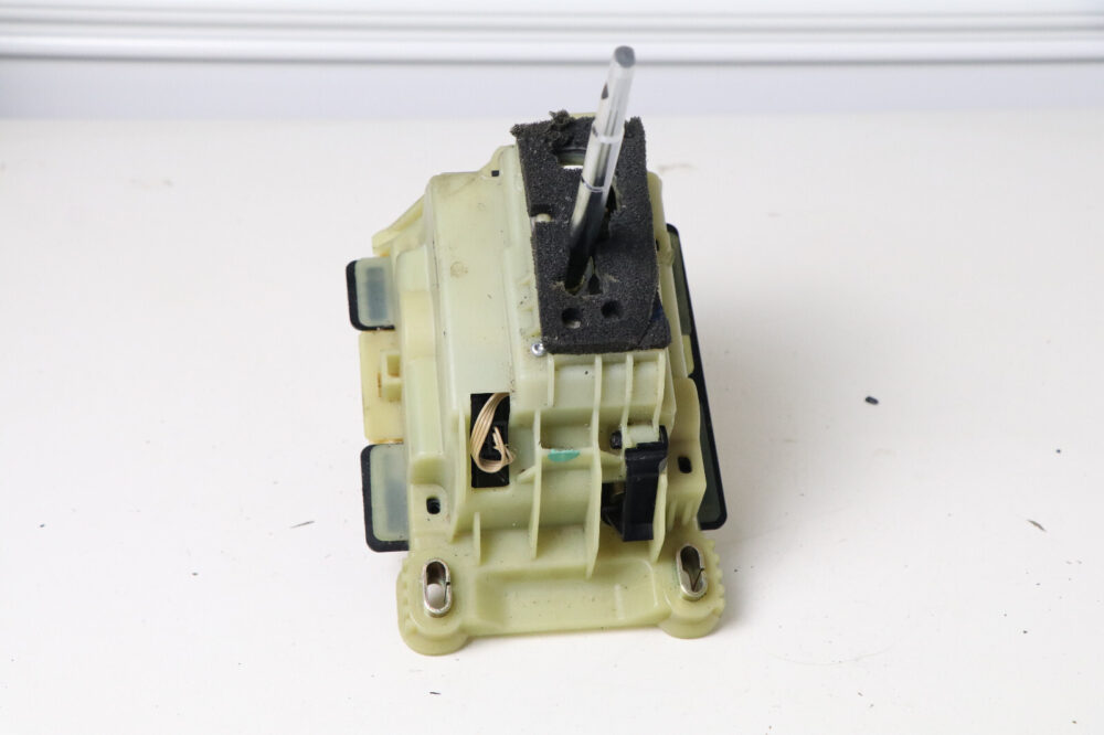 01-09 Mercedes W203 W209 Clk350 Clk320 Transmission Gear Shifter Assembly OEM #6