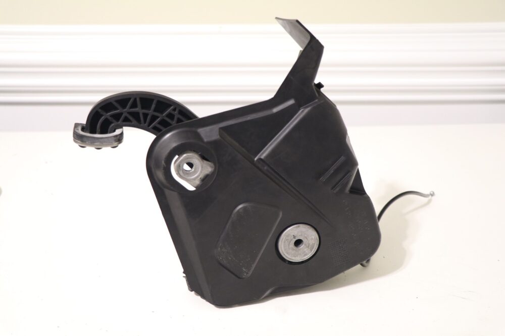 2004-2009 Mercedes Clk320 Clk350 Clk500 Clk550 W209 Emergency Brake Pedal OEM
