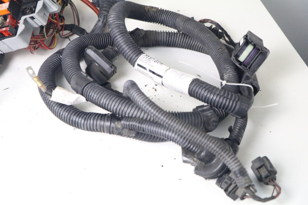 2011-2014 Porsche Cayenne S Gts 4.8l - Engine Bay / Compartment Wiring Harness